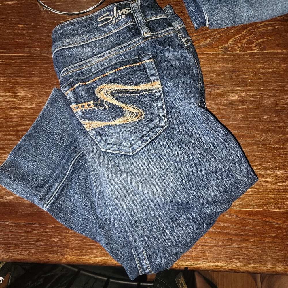 Womens Buckle Jeans